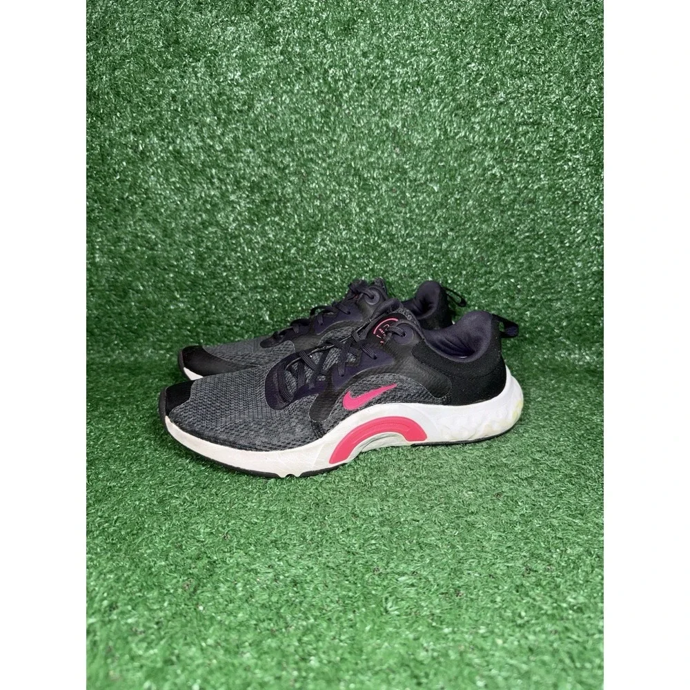 Nike Renew In-Season TR‎ 11 Women Size 7.5 Black Pink Running Shoes Sneakers